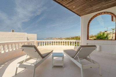 6 Bedroom Detached Villa in El Faro - Image 4