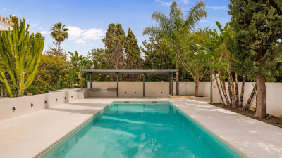 6 Bedroom Detached Villa in Guadalmina Alta - Image 3