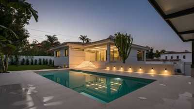 6 Bedroom Detached Villa in Guadalmina Alta - Image 4