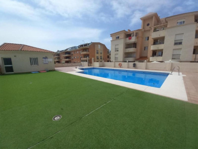 2 Bedroom Middle Floor Apartment in Manilva