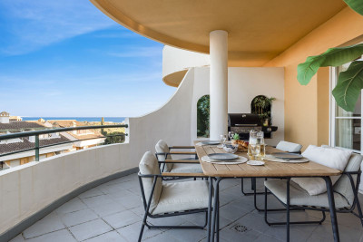 2 Bedroom Duplex in Nueva Andalucía - Image 2