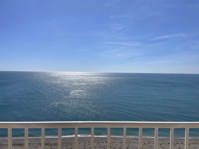 3 Bedroom Top Floor Apartment in Casares Playa - Image 4