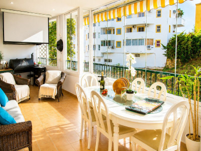 2 Bedroom Middle Floor Apartment in Calahonda - Image 5