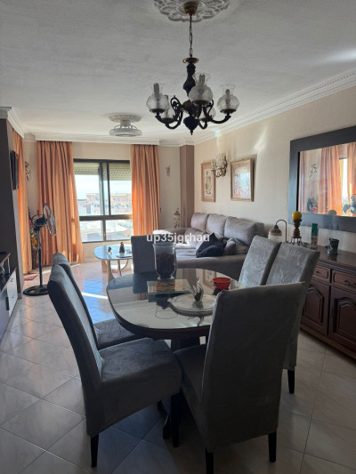 4 Bedroom Top Floor Apartment in Estepona - Image 3