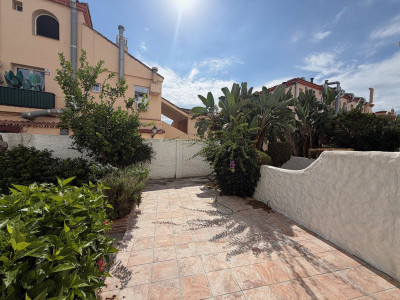 2 Bedroom Ground Floor Apartment in El Paraiso - Image 4