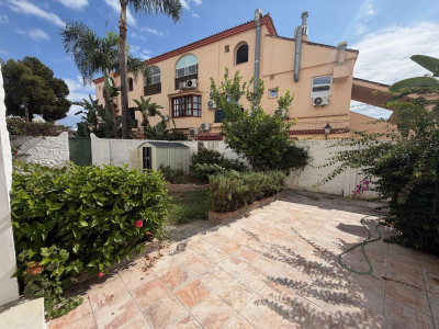 2 Bedroom Ground Floor Apartment in El Paraiso - Image 5