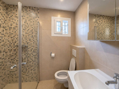 3 Bedroom Ground Floor Apartment in El Chaparral - Image 5