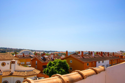 4 Bedroom Penthouse Duplex in San Pedro de Alcántara - Image 1