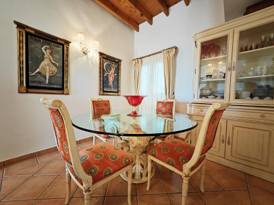 4 Bedroom Detached Villa in Marbesa - Image 3