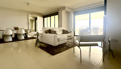 2 Bedroom Middle Floor Apartment in Altos de los Monteros - Image 5