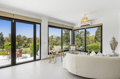 4 Bedroom Detached Villa in Guadalmina Alta - Image 5