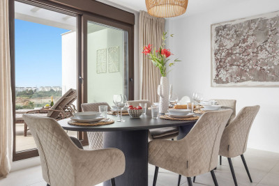 3 Bedroom Penthouse in Estepona - Image 1