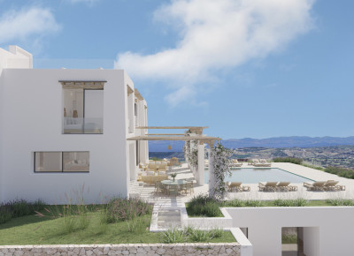 6 Bedroom Detached Villa in Sotogrande - Image 2