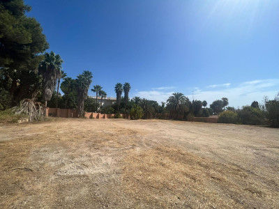 7 Bedroom Residential Plot in Nagüeles - Image 3