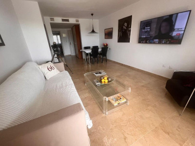 2 Bedroom Penthouse in Estepona - Image 5