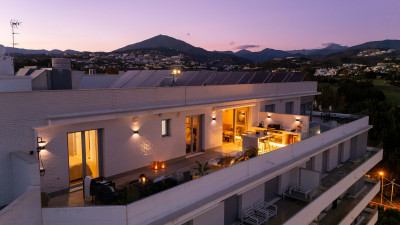 2 Bedroom Penthouse in La Campana - Image 2
