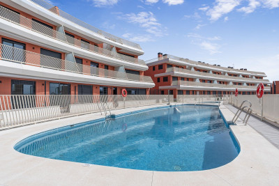 2 Bedroom Middle Floor Apartment in Mijas - Image 1