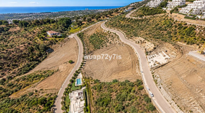Residential Plot in Benahavís - Image 5