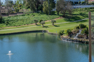 4 Bedroom Middle Floor Apartment in Guadalmina Alta - Image 3