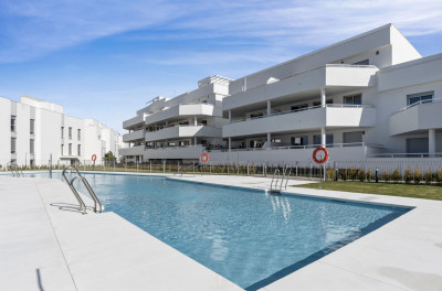 3 Bedroom Middle Floor Apartment in Cancelada - Image 1
