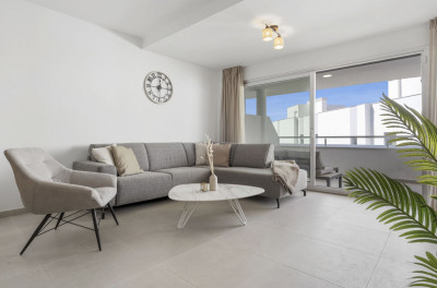 3 Bedroom Middle Floor Apartment in Cancelada - Image 4