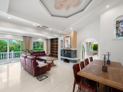 5 Bedroom Detached Villa in El Rosario - Image 5