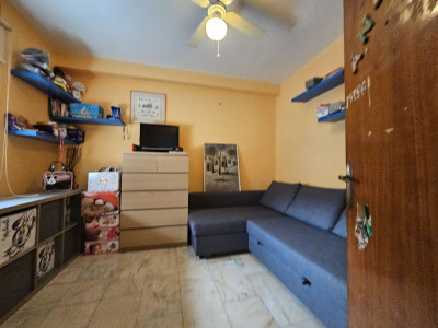 3 Bedroom Top Floor Apartment in Estepona - Image 4