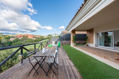 3 Bedroom Semi-Detached House in Santa Clara - Image 5