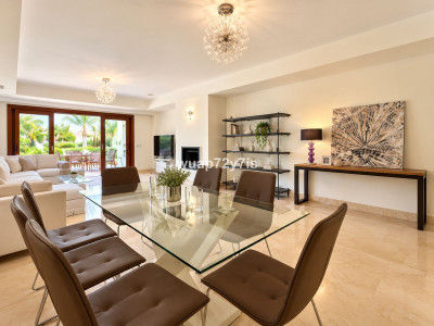 2 Bedroom Ground Floor Apartment in The Golden Mile - Image 3