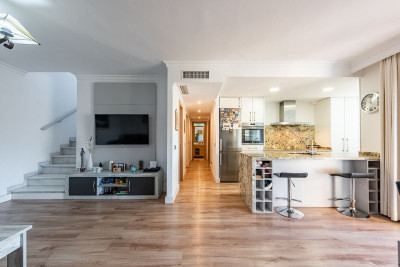 4 Bedroom Penthouse in San Pedro de Alcántara