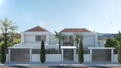 5 Bedroom Residential Plot in Mijas Golf - Image 3