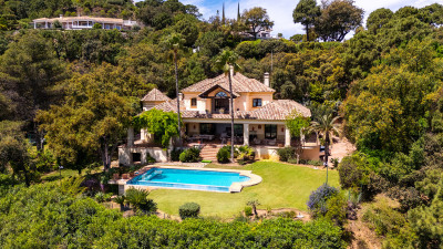 5 Bedroom Detached Villa in La Zagaleta - Image 1
