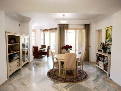 3 Bedroom Middle Floor Apartment in Nueva Andalucía - Image 5