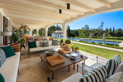Exceptional Villa - Image 4