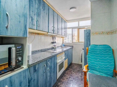 3 Bedroom Middle Floor Apartment in Estepona - Image 5