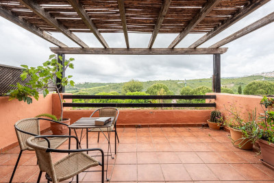 1 Bedroom Middle Floor Apartment in Casares