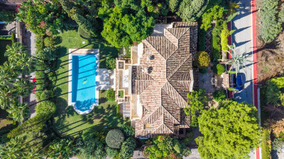 7 Bedroom Detached Villa in Sierra Blanca - Image 5
