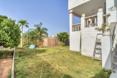 5 Bedroom Detached Villa in Marbella - Image 4