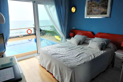 6 Bedroom Detached Villa in La Cala de Mijas - Image 4