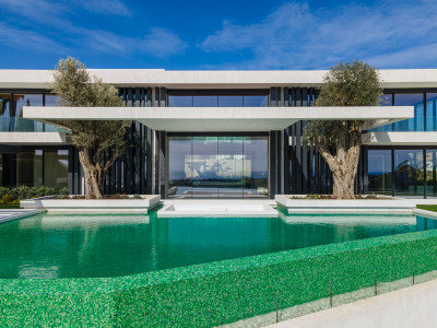 Magnificent Villa - Image 3