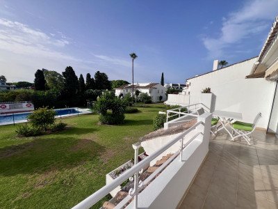 2 Bedroom Penthouse in El Paraiso - Image 2