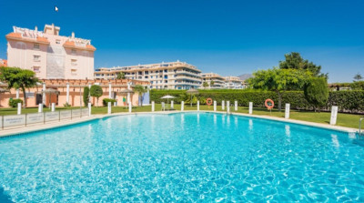 2 Bedroom Penthouse in San Luis de Sabinillas