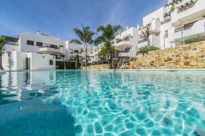 1 Bedroom Middle Floor Apartment in Costalita