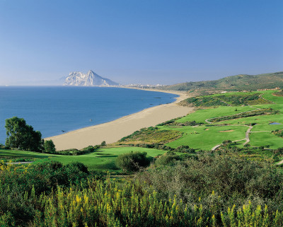4 Bedroom Detached Villa in La Alcaidesa - Image 4