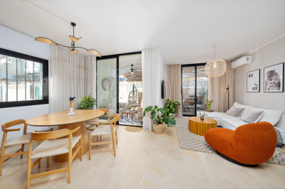 3 Bedroom Semi-Detached House in Estepona - Image 1