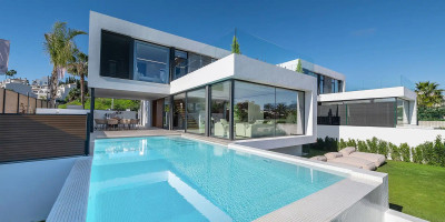 5 Bedroom Detached Villa in El Paraiso