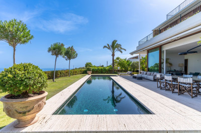 4 Bedroom Ground Floor Apartment in Casares - Image 3