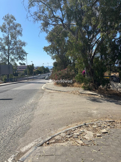 Commercial Plot in Marbella - Image 3