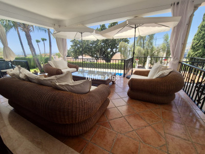 3 Bedroom Detached Villa in La Campana - Image 3