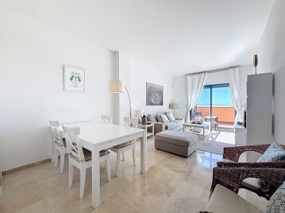 2 Bedroom Penthouse in Manilva - Image 4